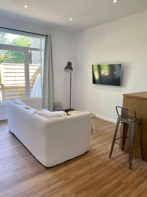 Dependance Privee A La Campagne Avec Spa Saint-Cirice Bagian luar foto